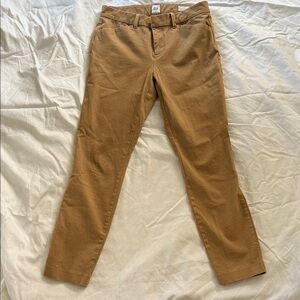 Women’s Gap Signature Skinny Ankle Tan Pants